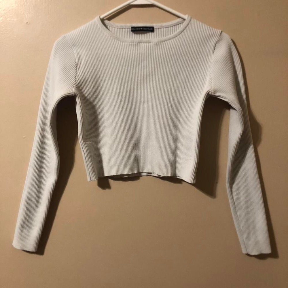 Brandy Melville Sweater
